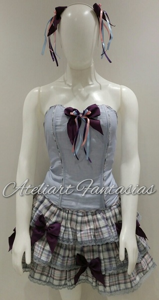 Festa Junina Corpete claro saia xadrez cinza/roxo